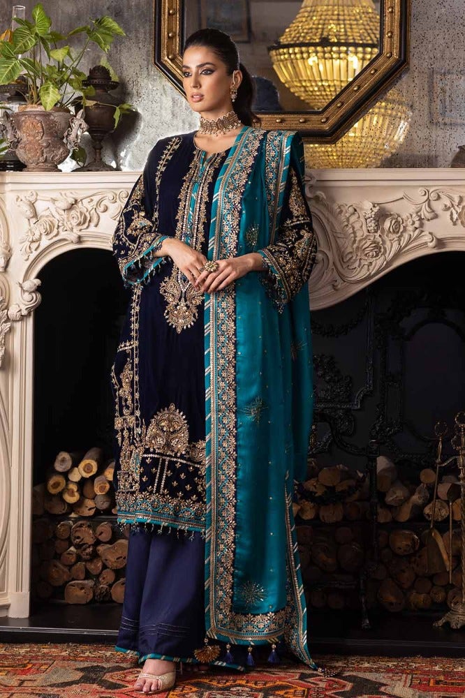 Gul Ahmed Noor-e-Chashm Embroidered Velvet Suit with Embroidered Silk Dupatta NS-22037