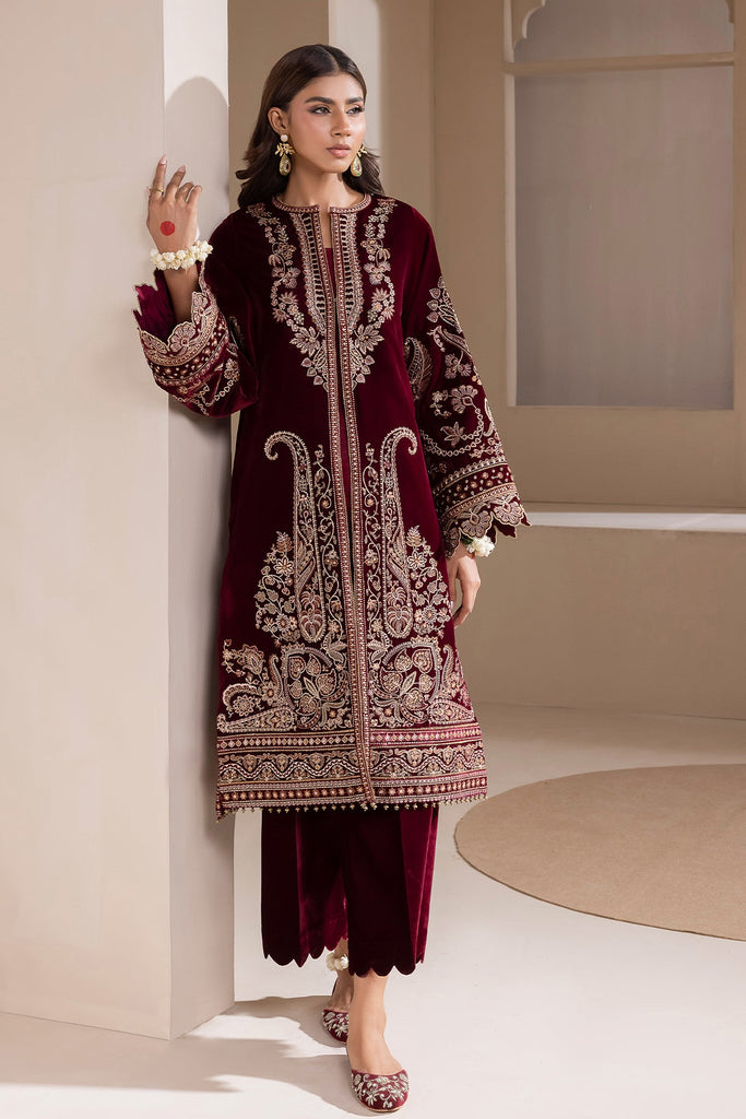 Baroque Embroidered Velvet Collection UF-421