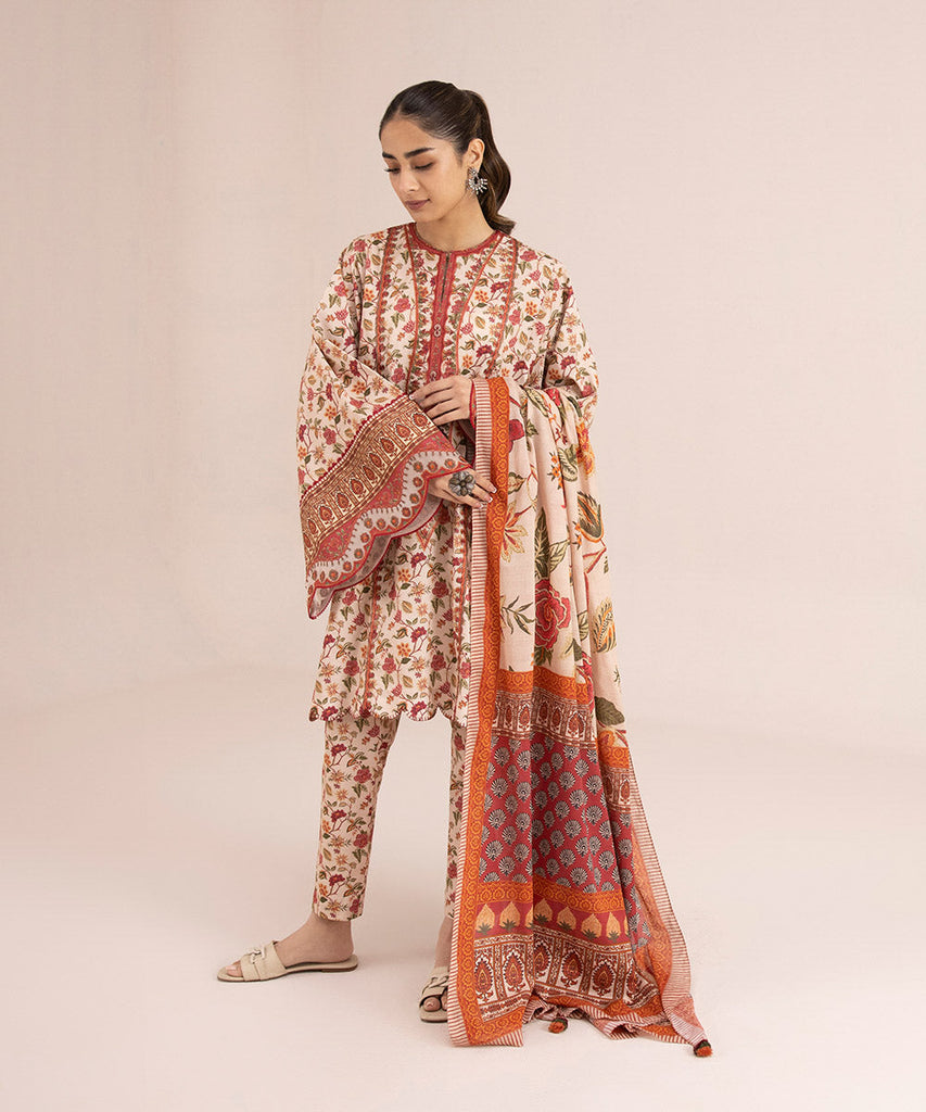 Sapphire Spring/Summer 2023 – 3 Piece - Embroidered Cambric Suit 03PEDY23V018