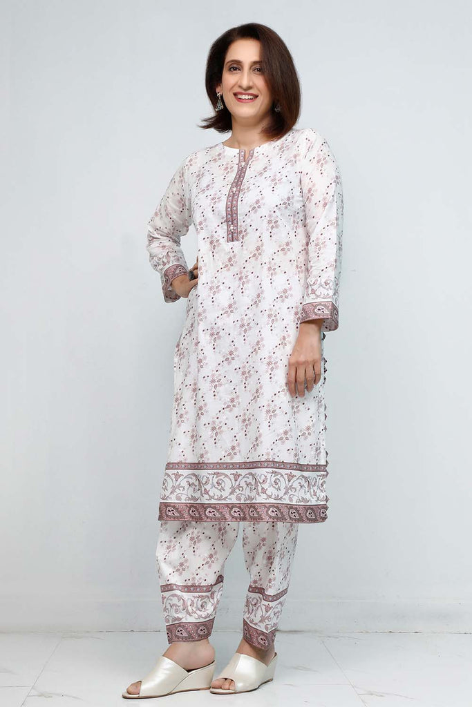 Gul Ahmed Summer Basic Lawn 2021 · 1PC Unstitched Lacquer Printed Lawn Fabric SL-907 B