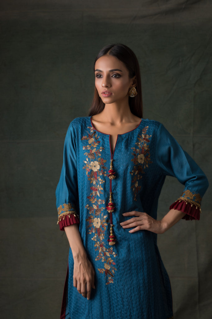 Areeba Saleem Embroidered Lawn Kurti Collection – ASKE-10