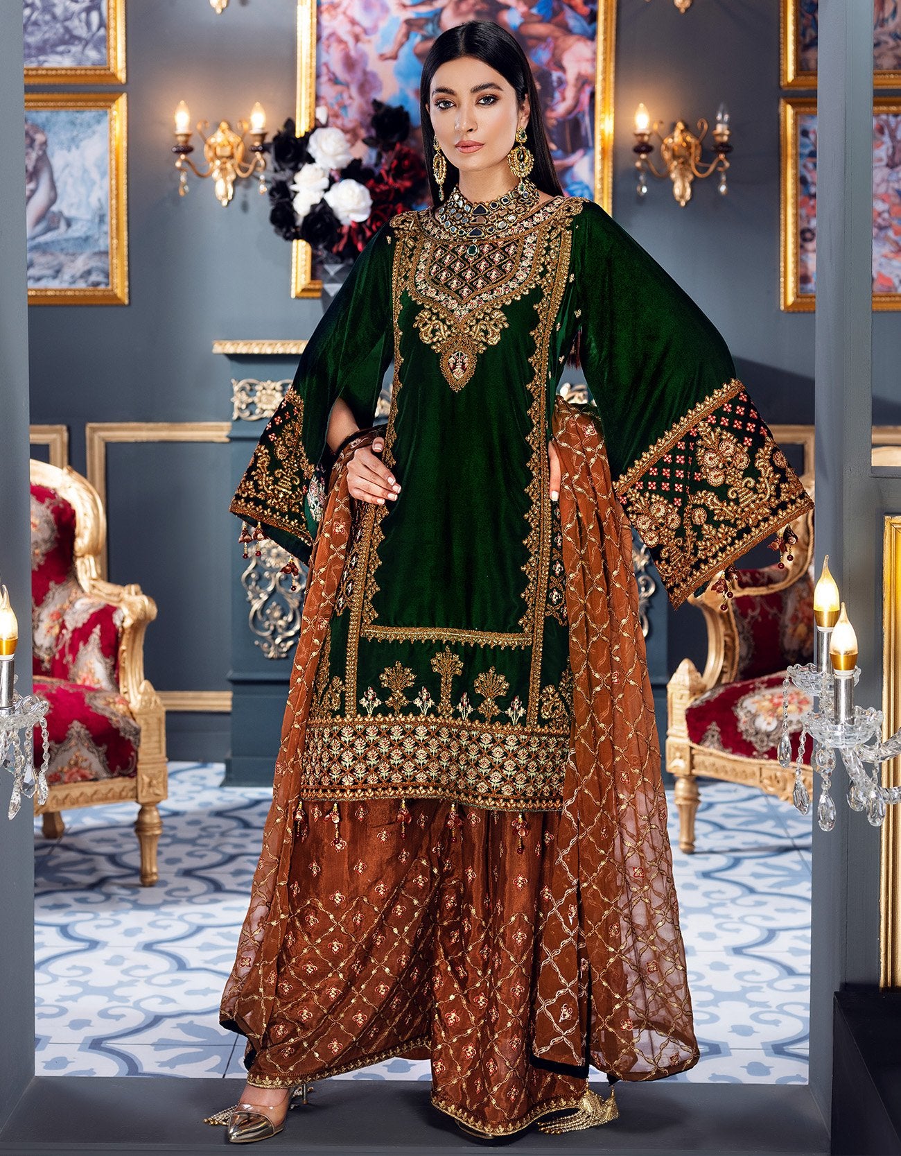 Beautiful Designer makhmal suit... - Al Hareer the designer | Facebook