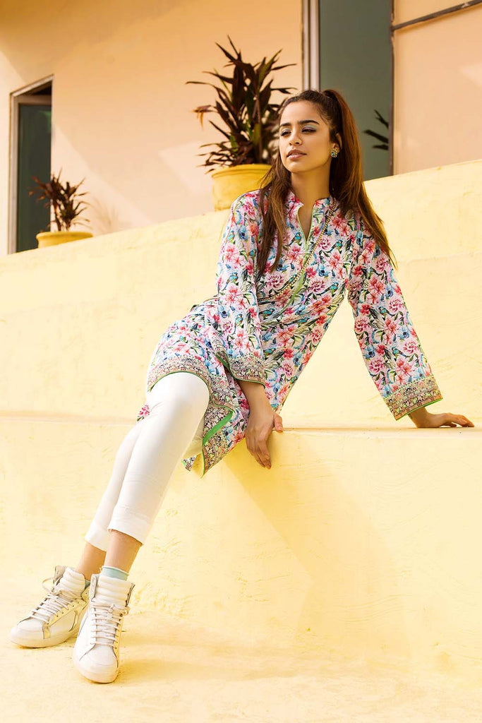 Gul Ahmed Summer 2022 · Essential 1 PC Collection – 1PC Digital Printed Lawn Shirt SL-941 B