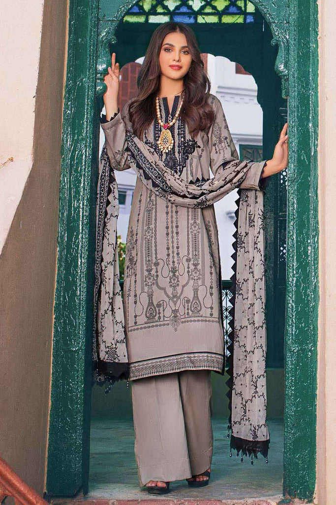 Gul Ahmed Summer 2022 · Premium Collection – 3PC Sequins Embroidered Lawn Suit With Sequins Embroidered Chiffon Dupatta PM-12015