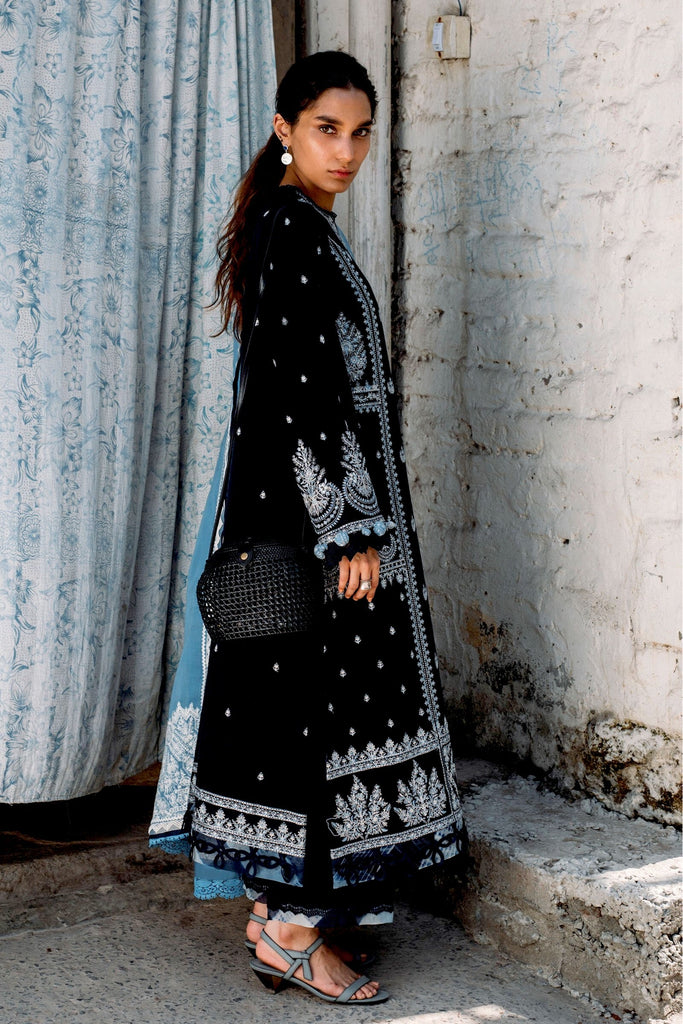 Zaha by Khadijah Shah · Humrahi Winter Collection – TARA (ZW21-01 ...