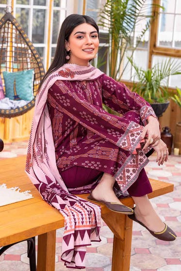 Gul Ahmed 3PC Lawn Printed Suit CL-32296 A