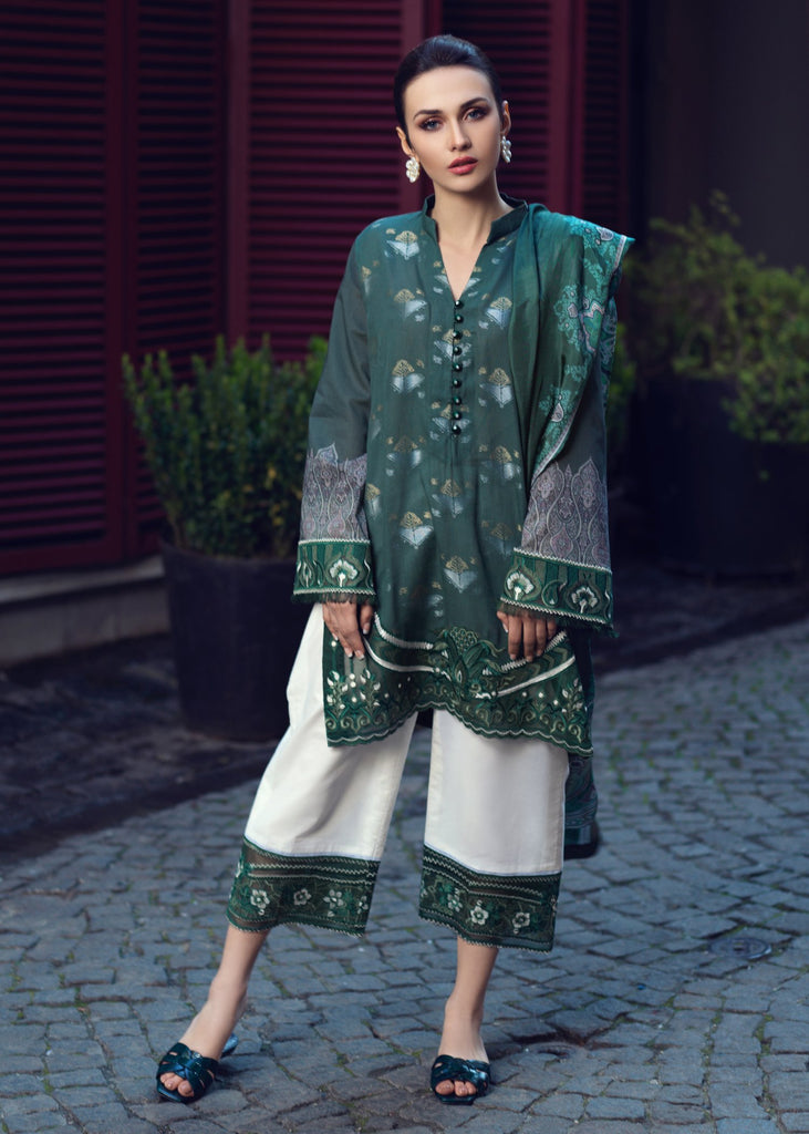 Tena Durrani Luxury Lawn Collection – Matreshka (A)