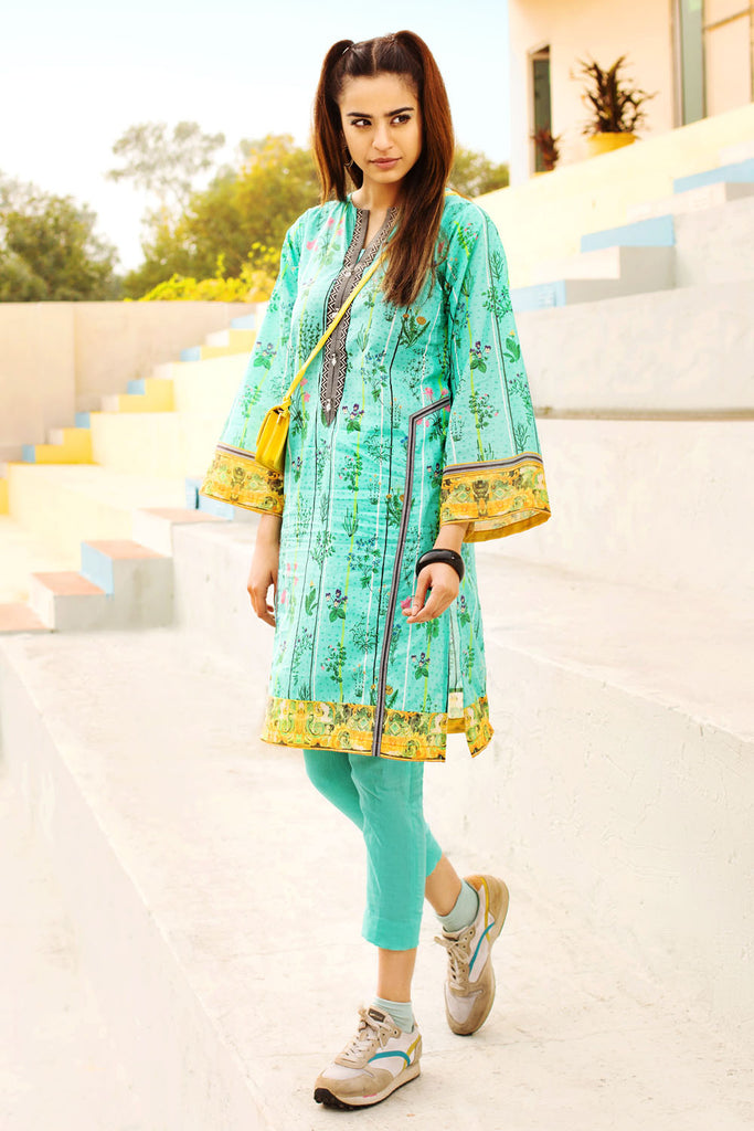 Gul Ahmed Summer Basic Lawn 2021 · 1PC Unstitched Digital Printed Lawn Shirt SL-936 A