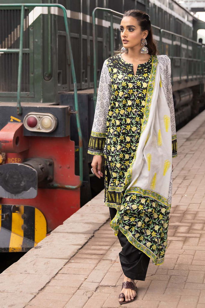 Gul Ahmed Summer Basic Lawn 2021 · 2PC Unstitched Printed Lawn Shirt With Lawn Dupatta TL-320 A