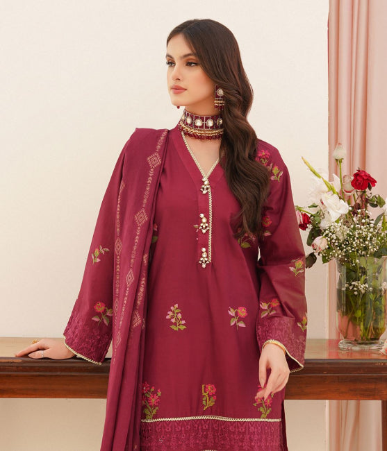 Purple Embroidered Shirt Shalwar Dupatta Chiffon WULC22E30300